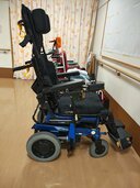 IMASEN EMC250 電動チルト 電動リクライニング付き 電動車いす（介護用品）の商品画像 - 査定依頼日：2026年5月20日 - 最高査定価格：5,000円