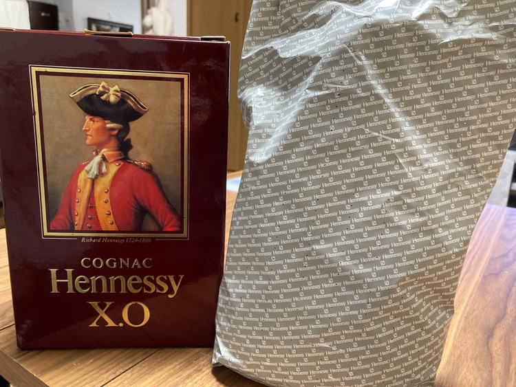 ヘネシーX O（お酒）の商品画像 - 査定依頼日：2025年10月3日 - 最高査定価格：20,000円