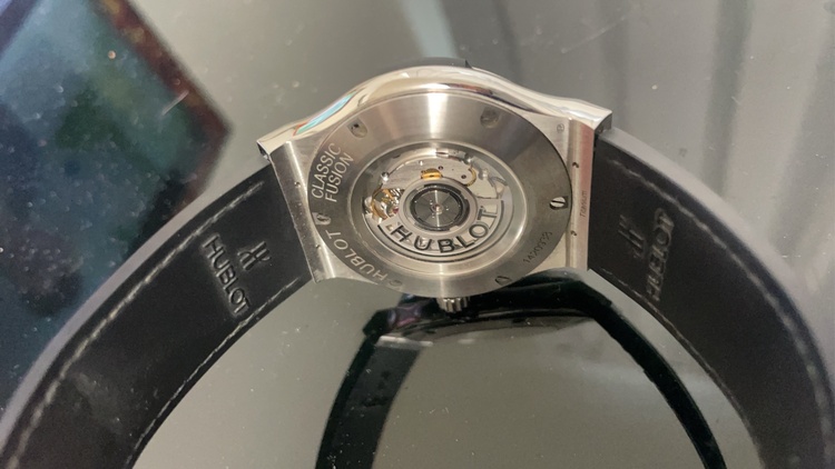 クラシックフュージョン（高級時計）の商品画像 - 査定依頼日：2025年12月14日 - 最高査定価格：800,000円