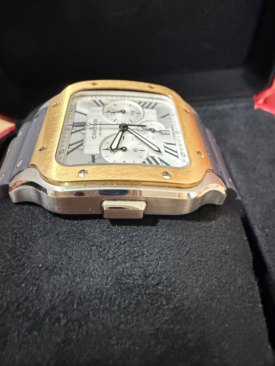 Cartier サントス　クロノグラフ　XL（高級時計）の商品画像 - 査定依頼日：2026年10月6日 - 最高査定価格：1,600,000円