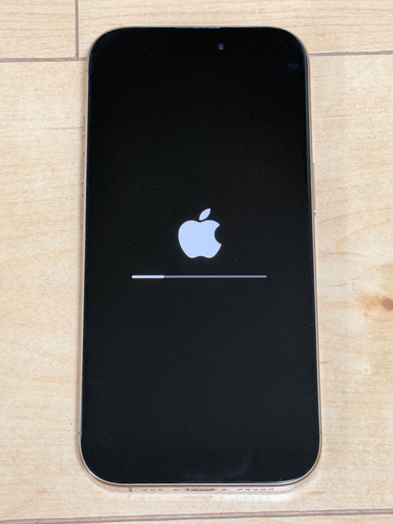 iPhone iPhone 16 Pro 128GB SIMフリー（スマホ）の商品画像 - 査定依頼日：2026年9月18日 - 最高査定価格：112,000円