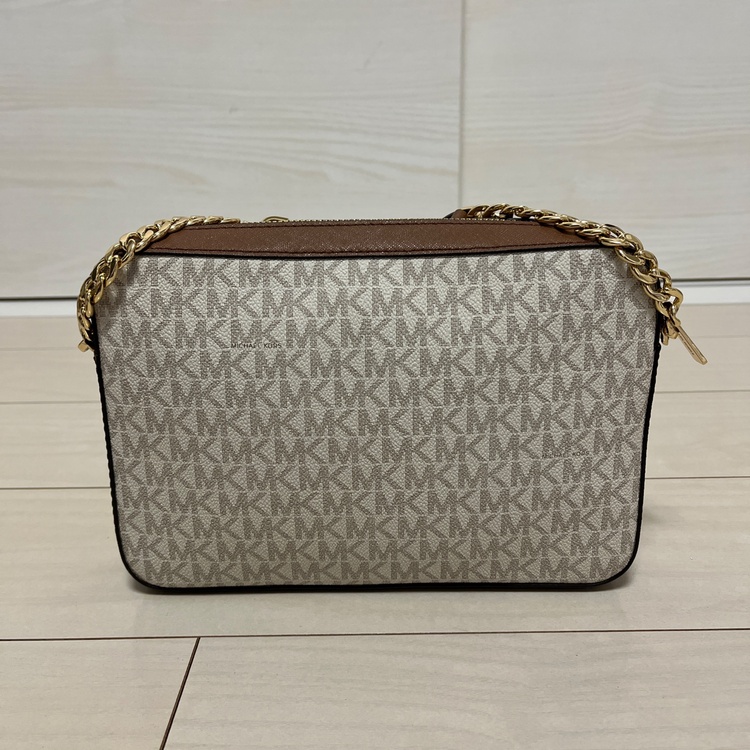 その他 その他 （ブランドバッグ）の商品画像 - 査定依頼日：2026年4月3日 - 最高査定価格：100,000円