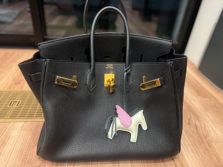 エルメス バーキン （ブランドバッグ）の商品画像 - 査定依頼日：2025年9月5日 - 最高査定価格：2,700,000円