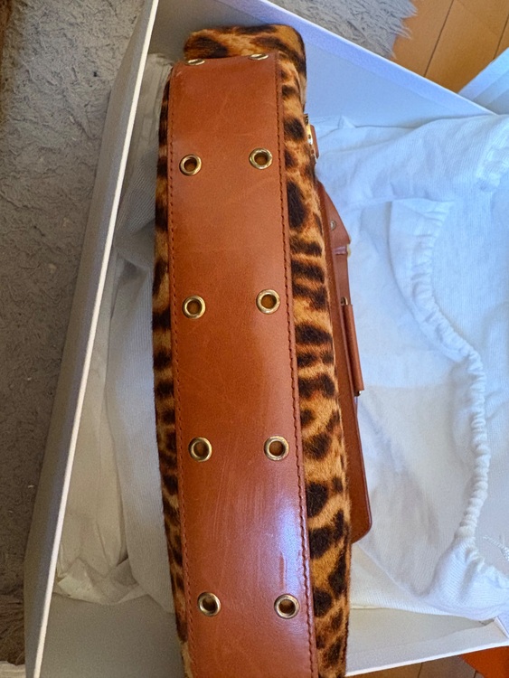 ディオール ストリートシック コロンブス ショルダーバッグ（ブランドバッグ）の商品画像 - 査定依頼日：2025年11月24日 - 最高査定価格：200,000円