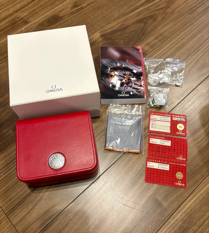 オメガシーマスタープラネットオーシャン（高級時計）の商品画像 - 査定依頼日：2025年10月11日 - 最高査定価格：400,000円