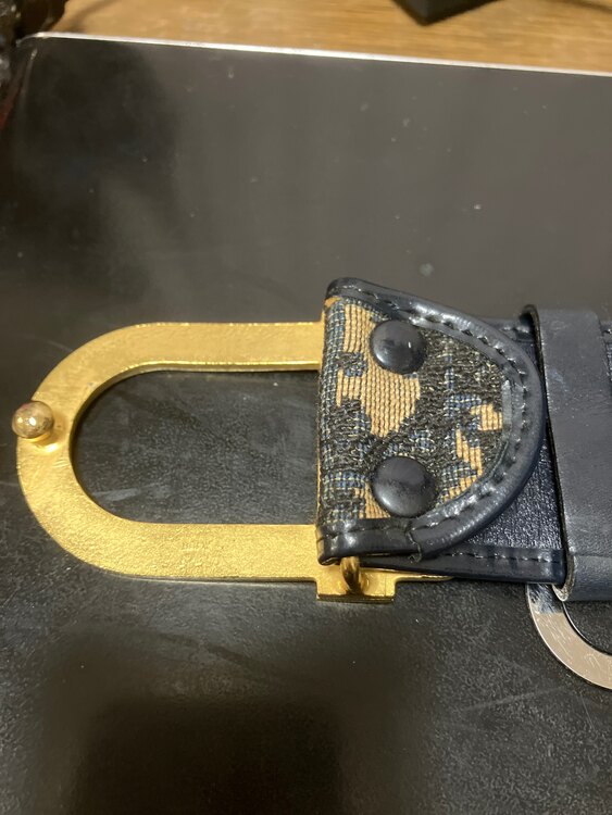 クリスチャンディオールのベルト（ブランド財布・小物）の商品画像 - 査定依頼日：2024年1月23日 - 最高査定価格：7,000円