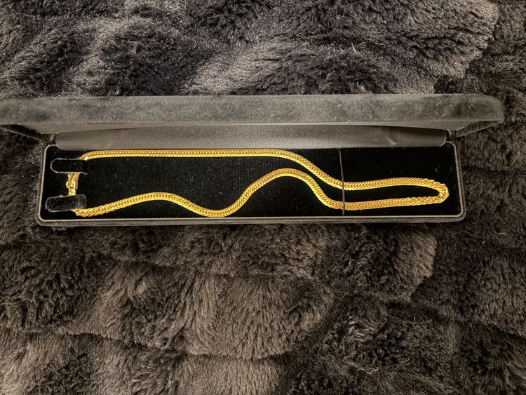 Mカットトリプル45センチ23グラム（金・貴金属）の商品画像 - 査定依頼日：2026年4月9日 - 最高査定価格：451,300円