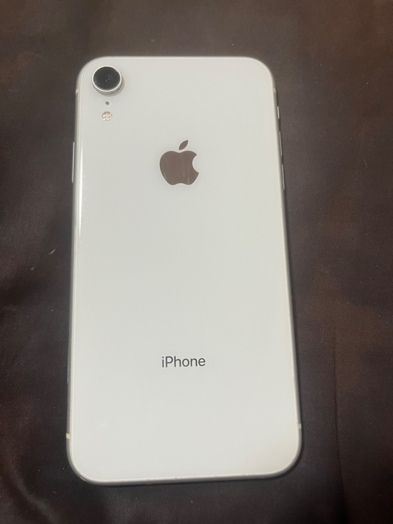 iPhonexr64GB SIMフリー（スマホ）の商品画像 - 査定依頼日：2026年7月12日 - 最高査定価格：9,500円