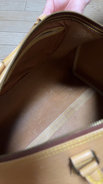 ルイヴィトン スピーディ エピ（ブランドバッグ）の商品画像 - 査定依頼日：2026年2月27日 - 最高査定価格：70,000円