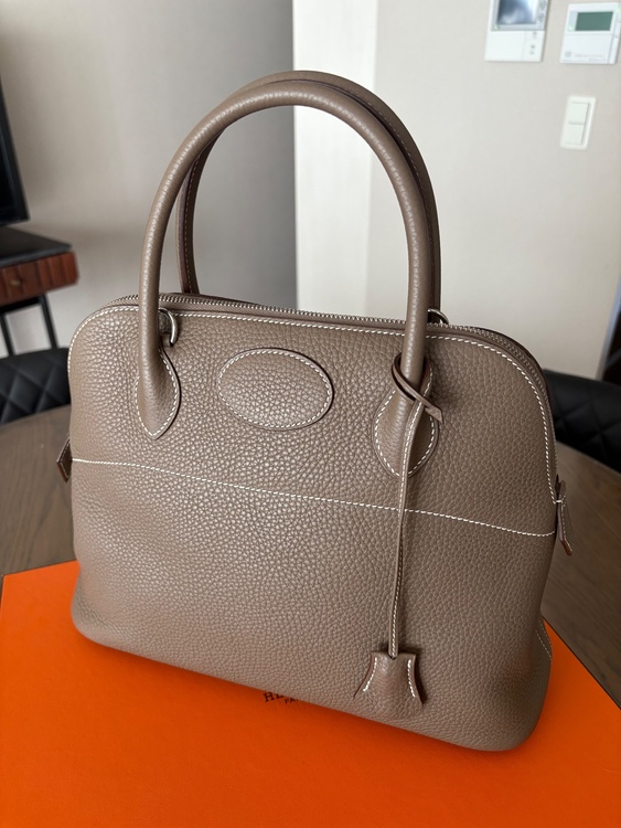 トリヨンクレマンス エトゥープ シルバー金具 X:2016年（ブランドバッグ）の商品画像 - 査定依頼日：2026年1月13日 - 最高査定価格：750,000円