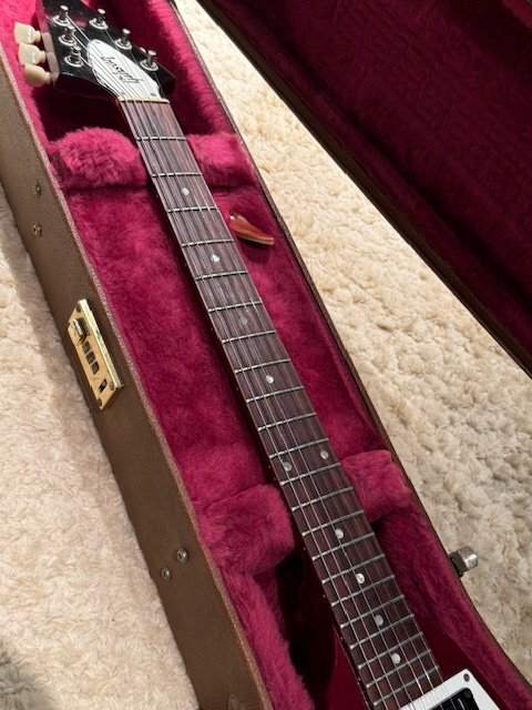 Flying V（ピアノ・楽器・PA機材）の商品画像 - 査定依頼日：2026年4月20日 - 最高査定価格：150,000円