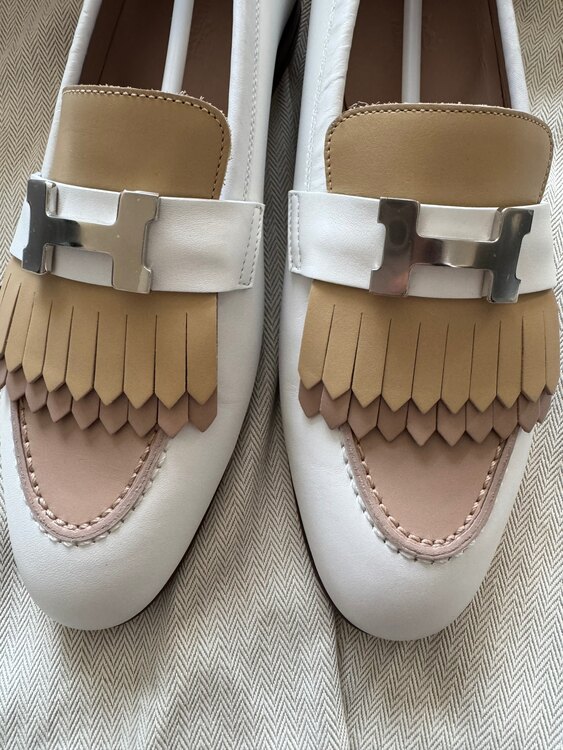 モカシンロワイヤル（ブランド財布・小物）の商品画像 - 査定依頼日：2025年5月10日 - 最高査定価格：25,000円