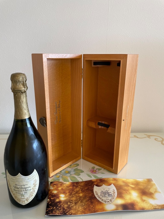 シャンパン ドン・ペリニヨン（お酒）の商品画像 - 査定依頼日：2026年7月3日 - 最高査定価格：150,000円