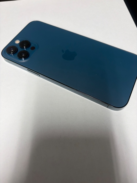 iPhone 12 PRO MAX 256GB ブルーメタ（スマホ）の商品画像 - 査定依頼日：2026年4月20日 - 最高査定価格：47,000円