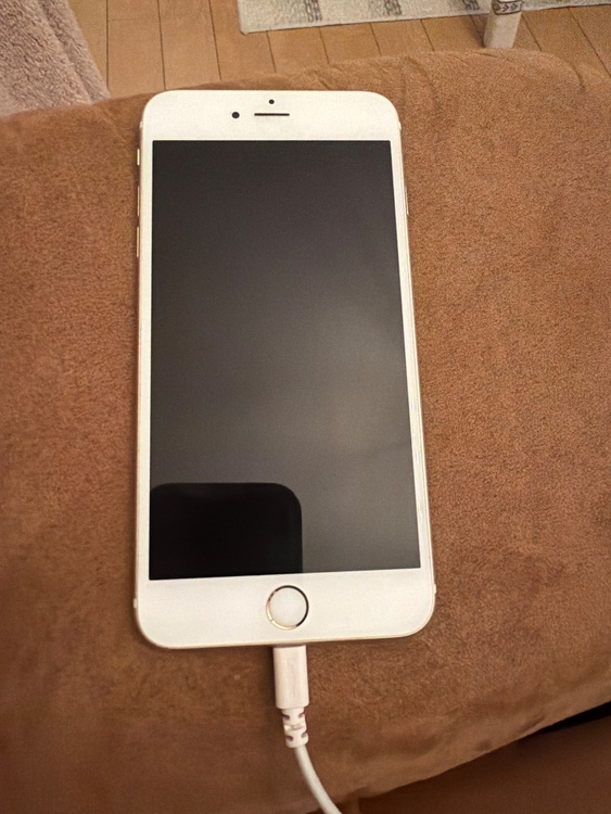 iPhone 15max pro（スマホ）の商品画像 - 査定依頼日：2026年5月27日 - 最高査定価格：97,000円