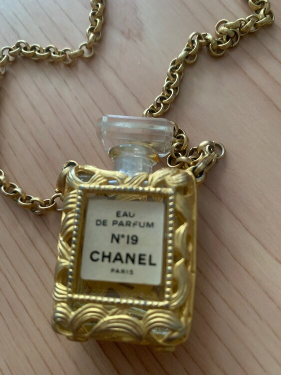 シャネル その他 （高級時計）の商品画像 - 査定依頼日：2025年6月1日 - 最高査定価格：15,000円