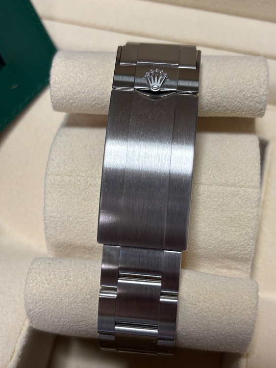 サブマリーナデイト（高級時計）の商品画像 - 査定依頼日：2025年7月30日 - 最高査定価格：2,000,000円