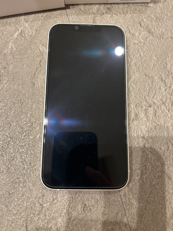 iPhone iPhone 14 256GB SIMフリー（スマホ）の商品画像 - 査定依頼日：2026年10月4日 - 最高査定価格：51,000円