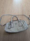 プラダ  （ブランドバッグ）の商品画像 - 査定依頼日：2026年5月4日 - 最高査定価格：35,000円