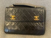 ダブルターンロック（ブランドバッグ）の商品画像 - 査定依頼日：2025年3月28日 - 最高査定価格：450,000円