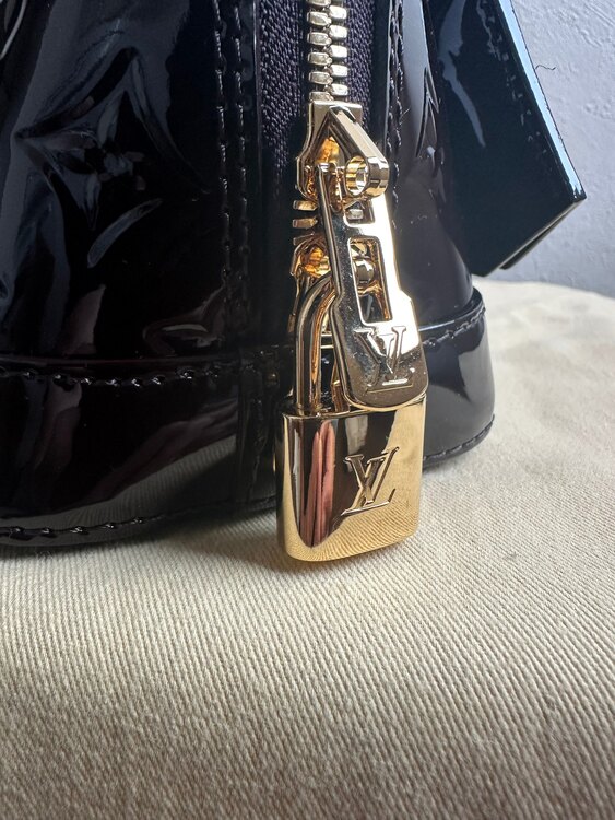 ルイヴィトン モノグラム （ブランドバッグ）の商品画像 - 査定依頼日：2025年5月24日 - 最高査定価格：140,000円