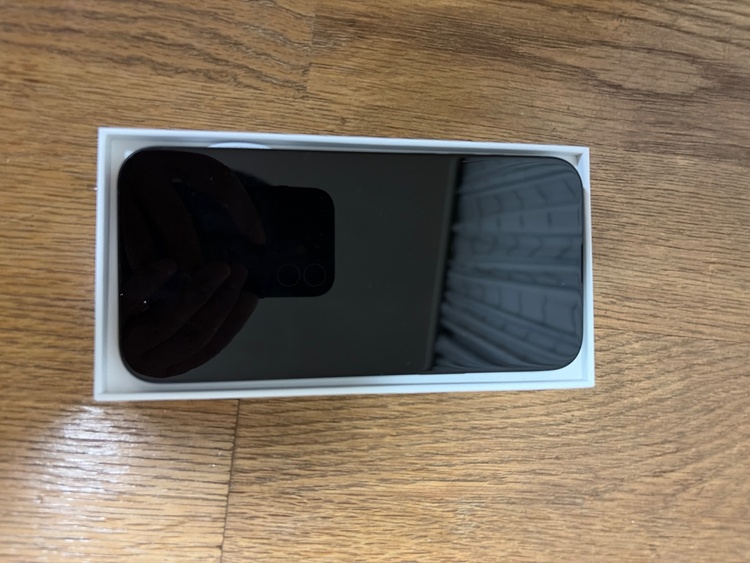 iphone15 plus（スマホ）の商品画像 - 査定依頼日：2026年5月3日 - 最高査定価格：80,000円