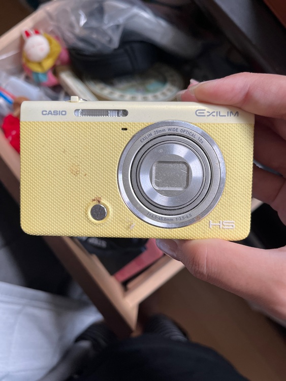 casio EXILIM（カメラ）の商品画像 - 査定依頼日：2025年10月21日 - 最高査定価格：15,000円