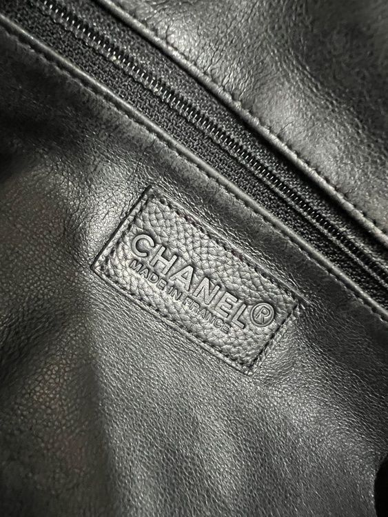 A15685（ブランドバッグ）の商品画像 - 査定依頼日：2026年6月30日 - 最高査定価格：200,000円