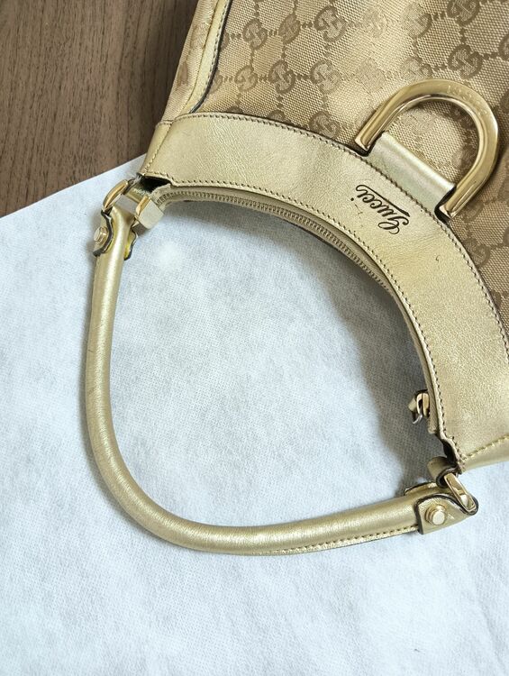 アビー　ショルダーバッグ（ブランドバッグ）の商品画像 - 査定依頼日：2025年8月1日 - 最高査定価格：50,000円