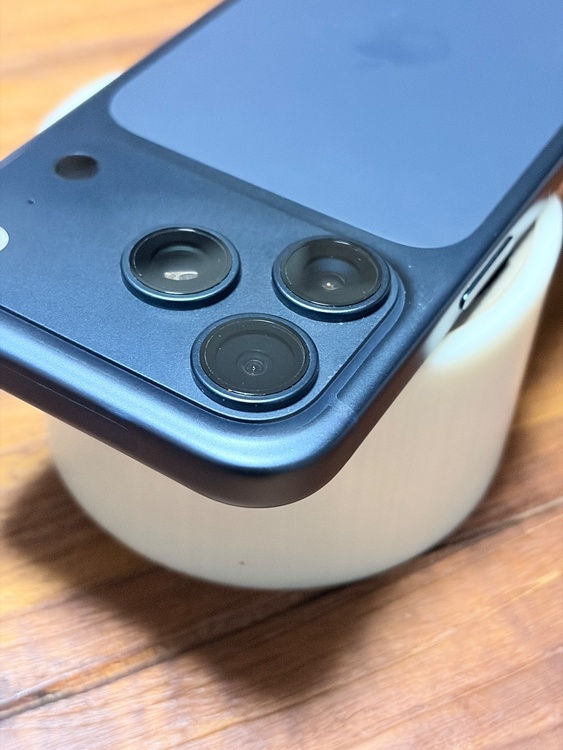 iPhone iPhone 17 Pro 256GB SIMフリー（スマホ）の商品画像 - 査定依頼日：2026年9月7日 - 最高査定価格：150,000円