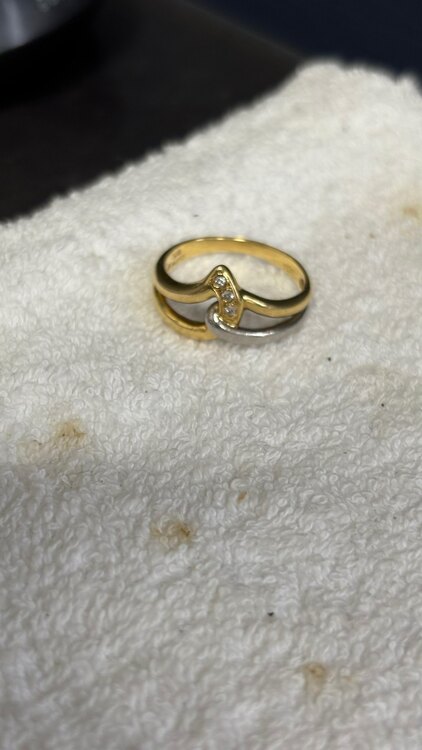 K18.Pt850（金・貴金属）の商品画像 - 査定依頼日：2025年5月28日 - 最高査定価格：40,000円