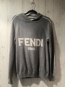 ニットパーカー（古着・ファッション）の商品画像 - 査定依頼日：2025年12月21日 - 最高査定価格：10,000円