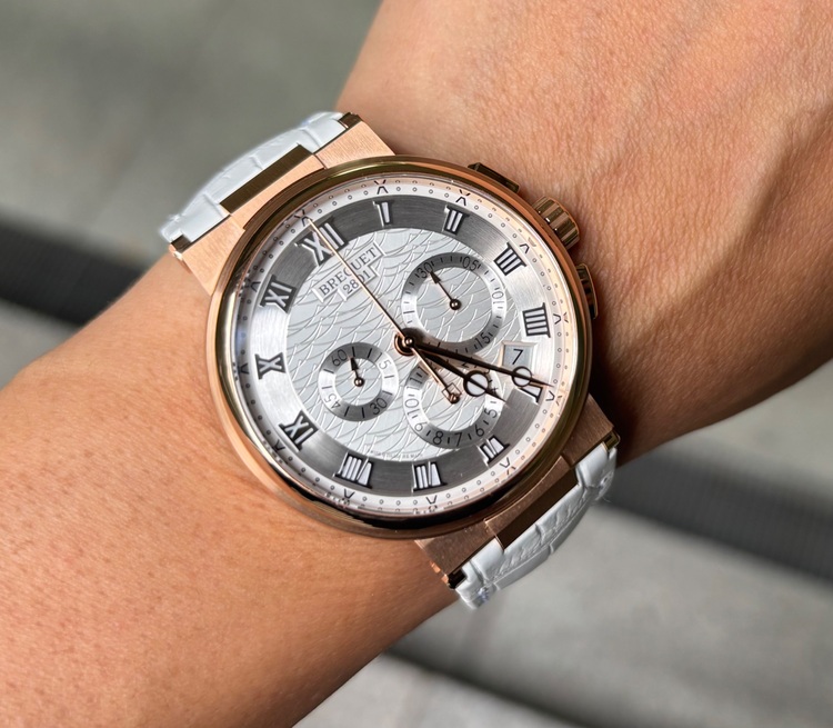 ブレゲ マリーン 5527BR（高級時計）の商品画像 - 査定依頼日：2025年9月29日 - 最高査定価格：3,000,000円