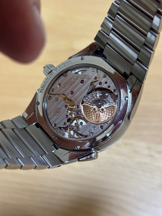 トンダ PF GMT ラトラパンテ（高級時計）の商品画像 - 査定依頼日：2025年12月5日 - 最高査定価格：1,600,000円