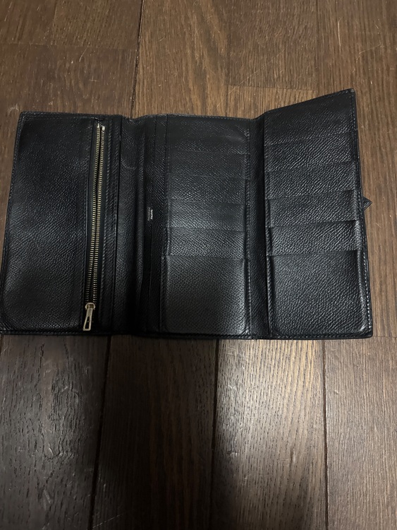 財布（ブランド財布・小物）の商品画像 - 査定依頼日：2025年7月29日 - 最高査定価格：10,000円