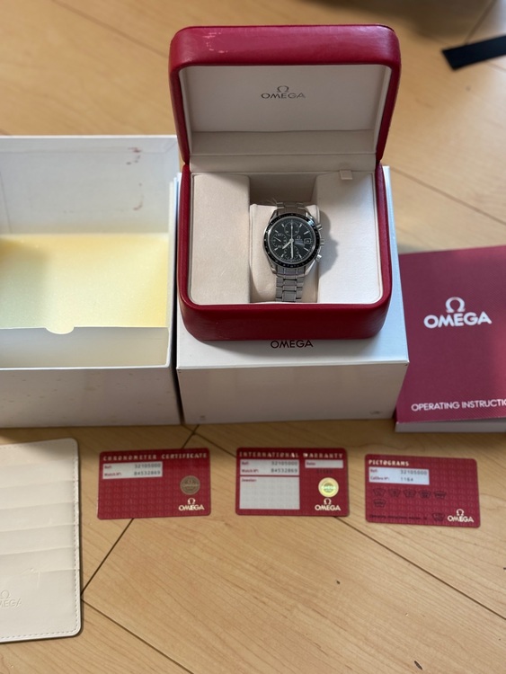 オメガ スピードマスター 3210500（高級時計）の商品画像 - 査定依頼日：2025年8月21日 - 最高査定価格：420,000円