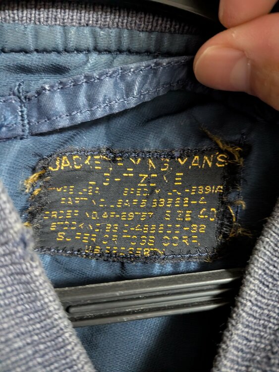 l2aフライトジャケット（古着・ファッション）の商品画像 - 査定依頼日：2026年3月15日 - 最高査定価格：100,000円