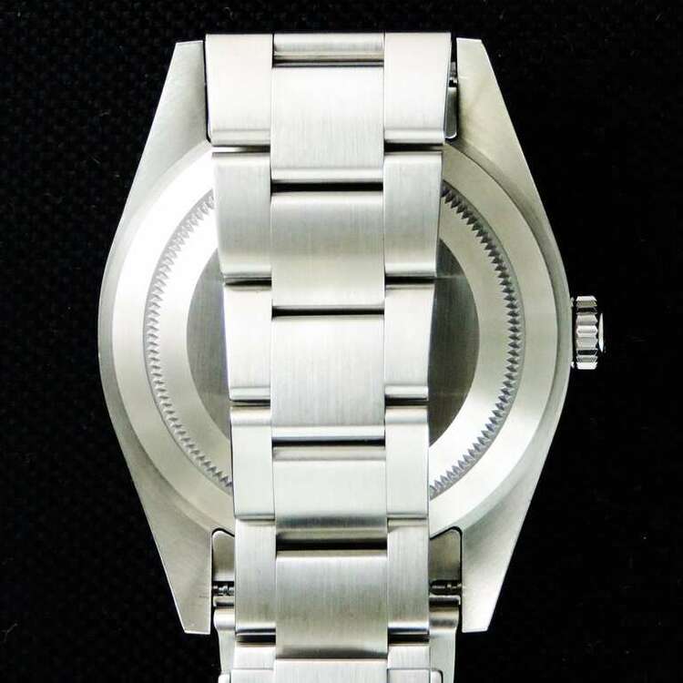 ロレックス エクスプローラー （高級時計）の商品画像 - 査定依頼日：2025年5月26日 - 最高査定価格：980,000円