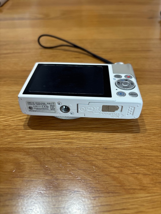 Power Shot S110（カメラ）の商品画像 - 査定依頼日：2026年8月2日 - 最高査定価格：14,000円