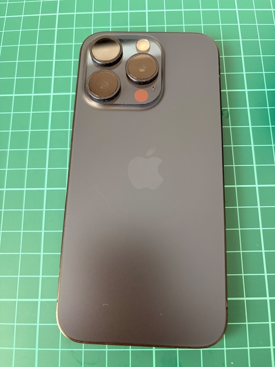 iPhone iPhone 15 Pro 256GB docomo（スマホ）の商品画像 - 査定依頼日：2026年9月25日 - 最高査定価格：92,000円