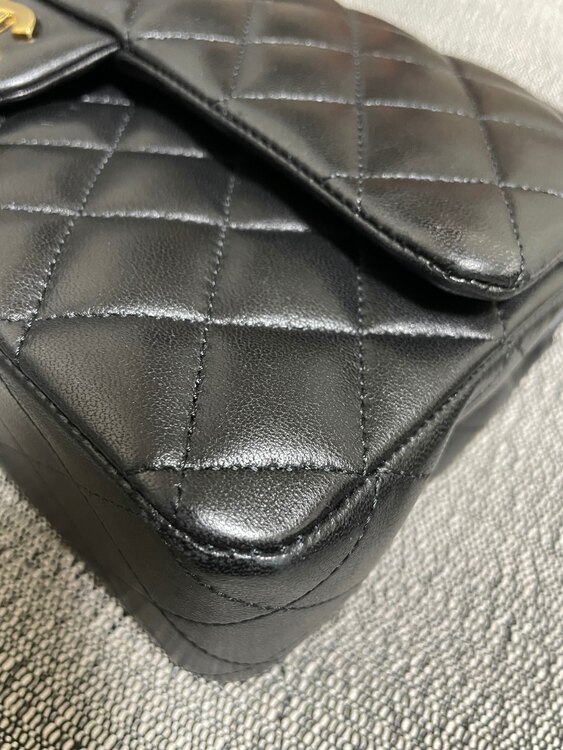 シャネル マトラッセ （ブランドバッグ）の商品画像 - 査定依頼日：2025年1月11日 - 最高査定価格：650,000円