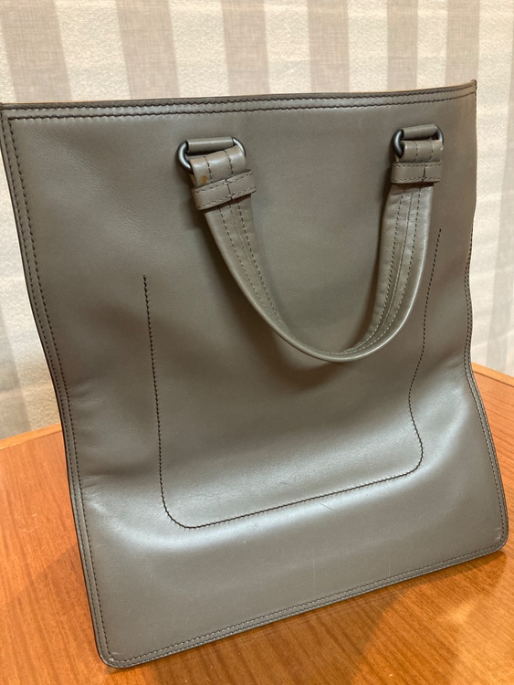 メンズトートバッグ（ブランドバッグ）の商品画像 - 査定依頼日：2026年2月19日 - 最高査定価格：100,000円