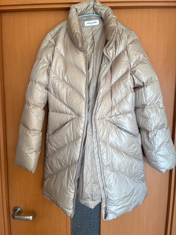 ダウンコート（古着・ファッション）の商品画像 - 査定依頼日：2026年1月14日 - 最高査定価格：2,000円