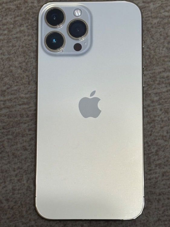 iPhone 13 Pro Max 128GB docomo（スマホ）の商品画像 - 査定依頼日：2026年4月17日 - 最高査定価格：59,000円