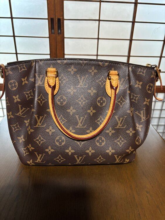 LOUIS VUITTON モノグラム テュレン PM 2way ハンド（ブランドバッグ）の商品画像 - 査定依頼日：2025年5月2日 - 最高査定価格：120,000円
