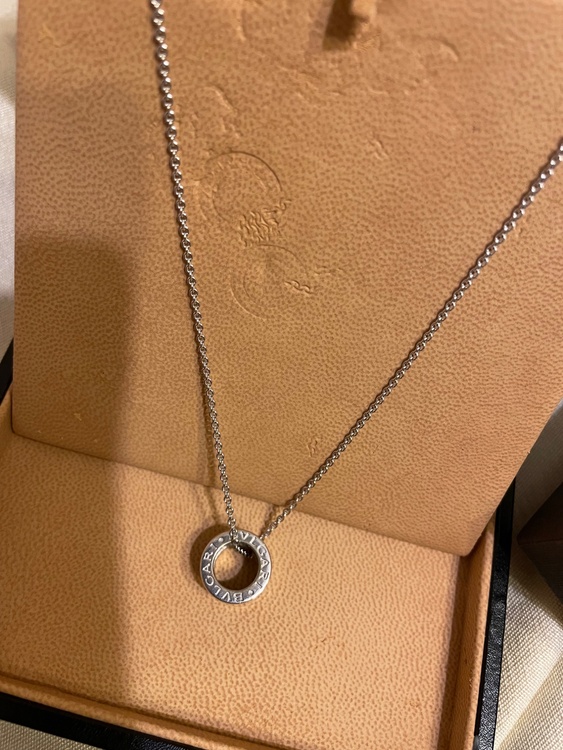 ブルガリ その他 ビーゼロ ねっくれし18K WG（高級時計）の商品画像 - 査定依頼日：2026年2月8日 - 最高査定価格：250,000円