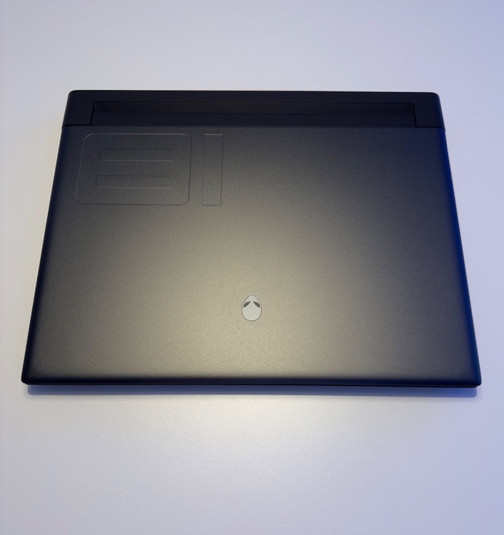 Alienware m18 R1 RTX 4090（PC・タブレット）の商品画像 - 査定依頼日：2025年6月3日 - 最高査定価格：1,500円