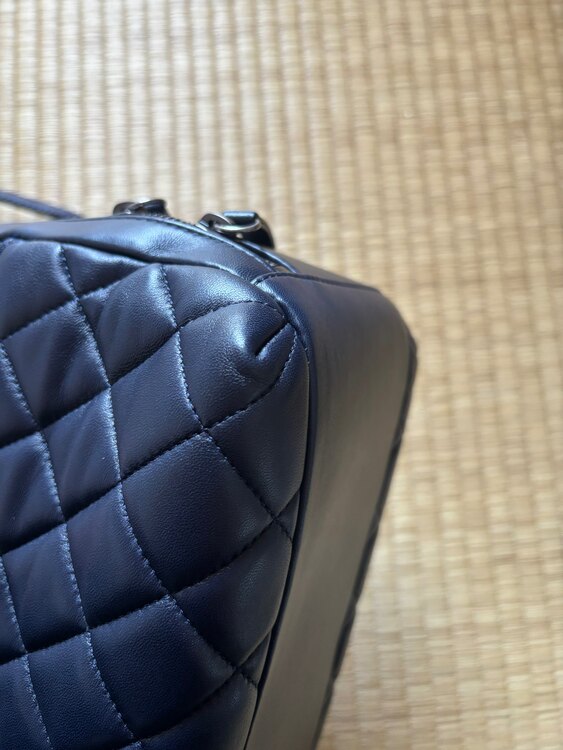 ショルダーバッグ（ブランドバッグ）の商品画像 - 査定依頼日：2025年4月12日 - 最高査定価格：350,000円