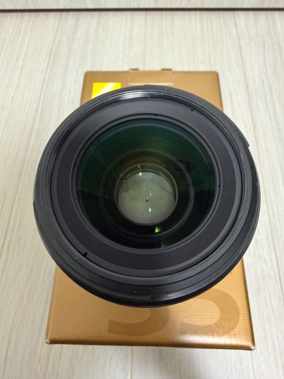 ニコン AF-S NIKKOR 35mm F1.4 G （カメラ）の商品画像 - 査定依頼日：2026年3月7日 - 最高査定価格：65,000円