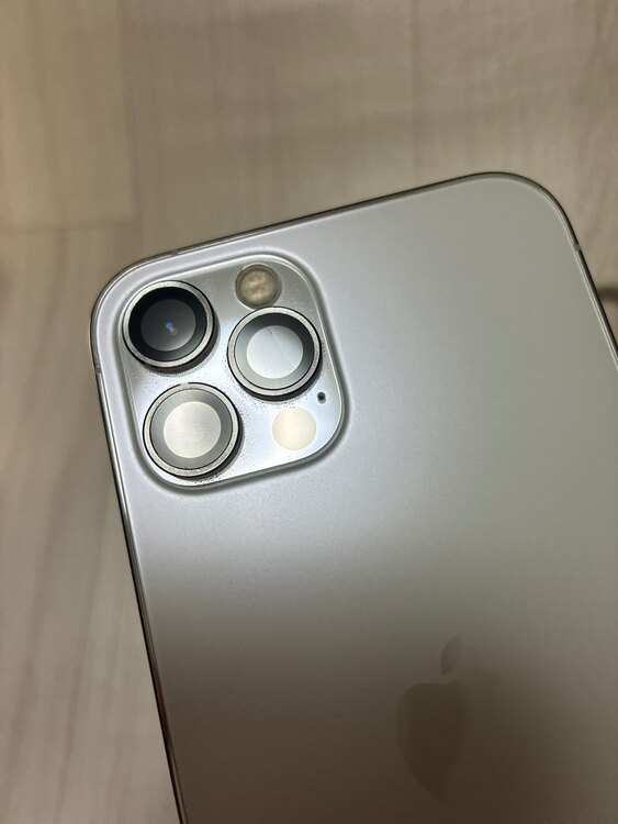 iPhone 12 Pro 128GB SIMフリー（スマホ）の商品画像 - 査定依頼日：2025年3月15日 - 最高査定価格：26,000円